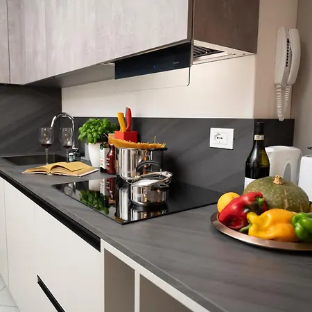 Interno3 Design Garage & Mxp Apartament *