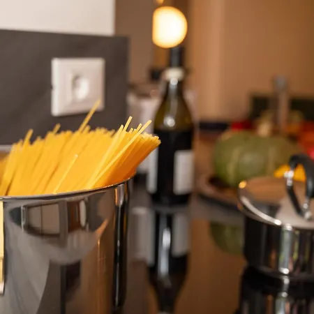 Interno3 Design Garage & Mxp Apartament *