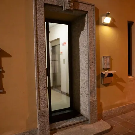 Interno3 Design Garage & Mxp Apartament *